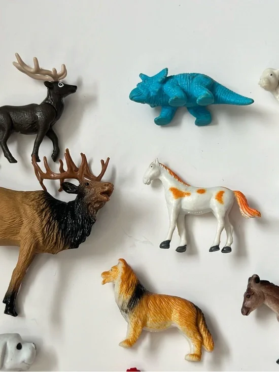 LOT of 21 Miniature Dinosaurs Birds Farm & Wild Animals dog Cow Deer Horse Cheap - Picture 2 of 5